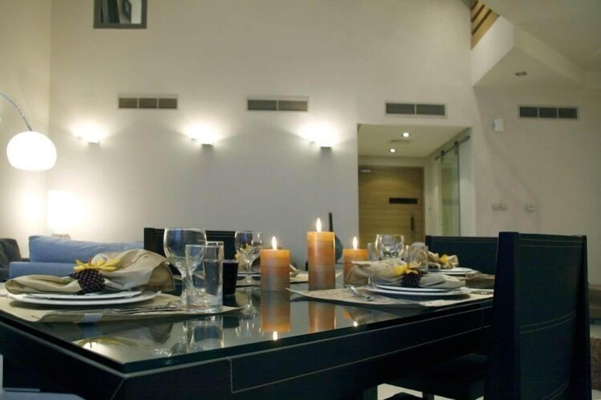 Sea Loft Villas Manama Exteriör bild