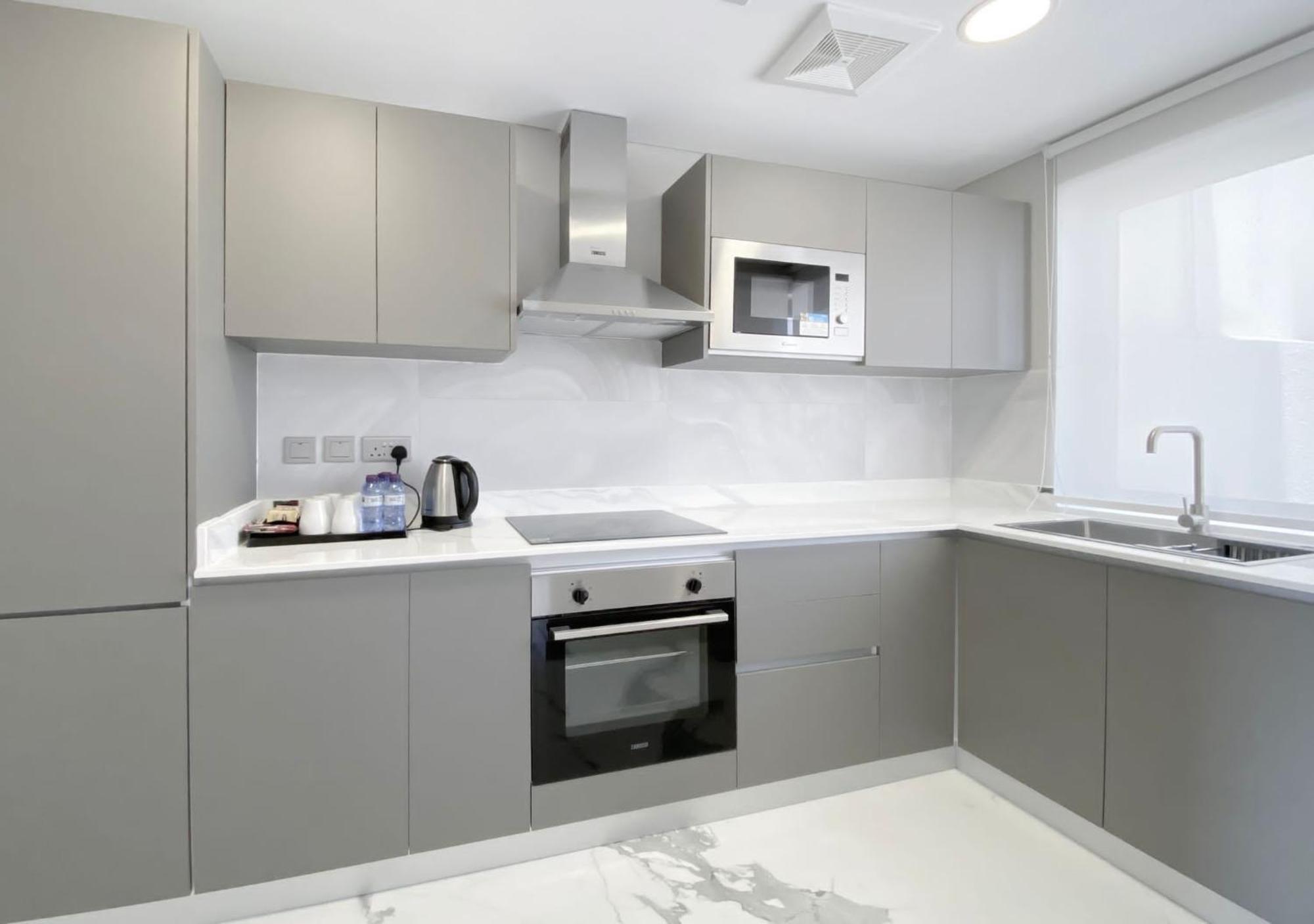 Sea Loft Villas Manama Exteriör bild